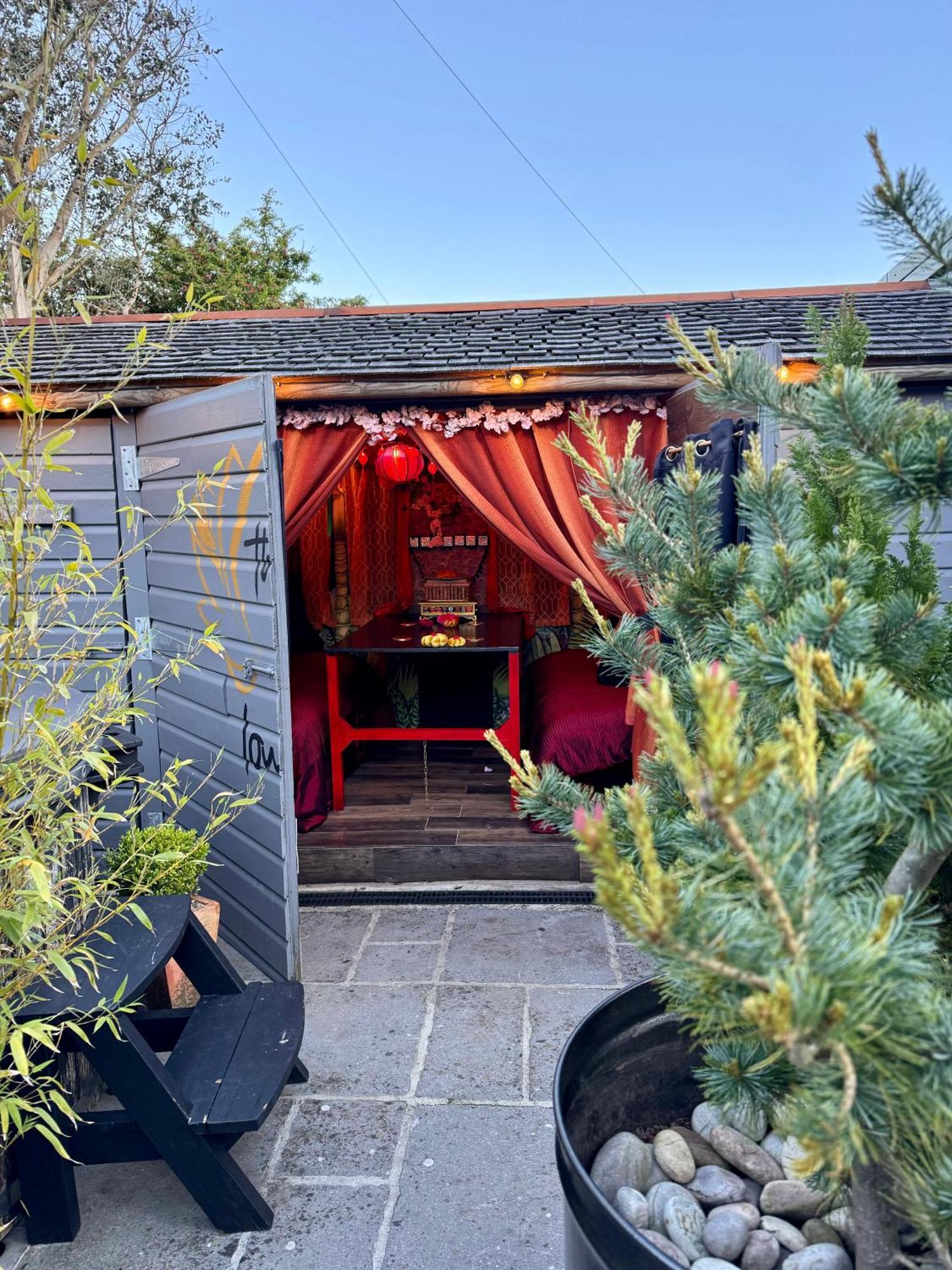 Bed and Breakfast Brightham House - Exclusively For Adults Солкомб Екстер'єр фото