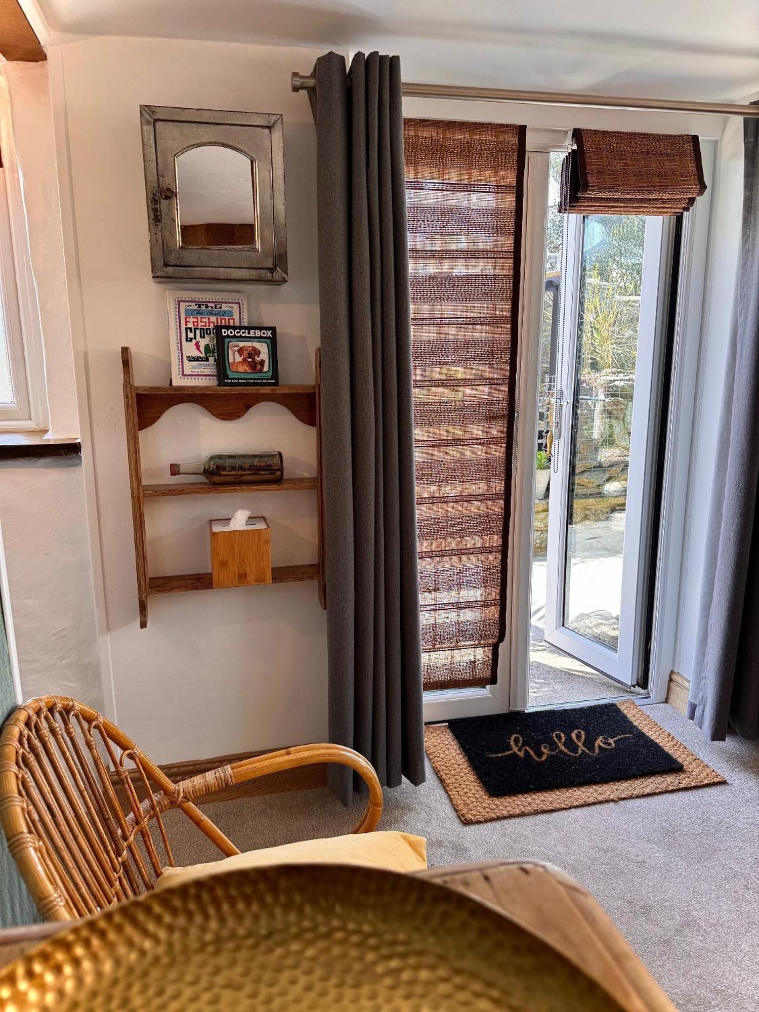 Bed and Breakfast Brightham House - Exclusively For Adults Солкомб Екстер'єр фото