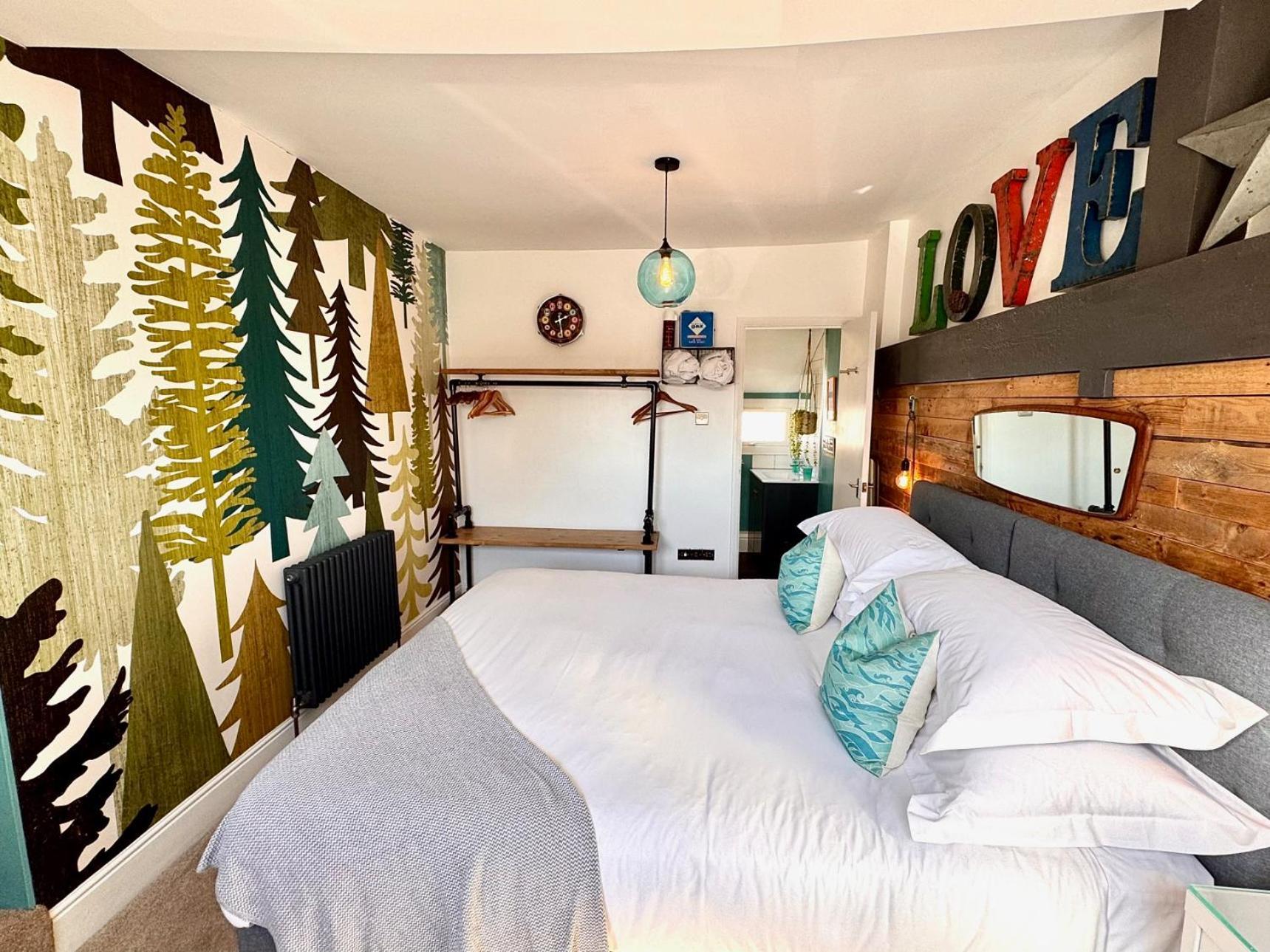 Bed and Breakfast Brightham House - Exclusively For Adults Солкомб Екстер'єр фото